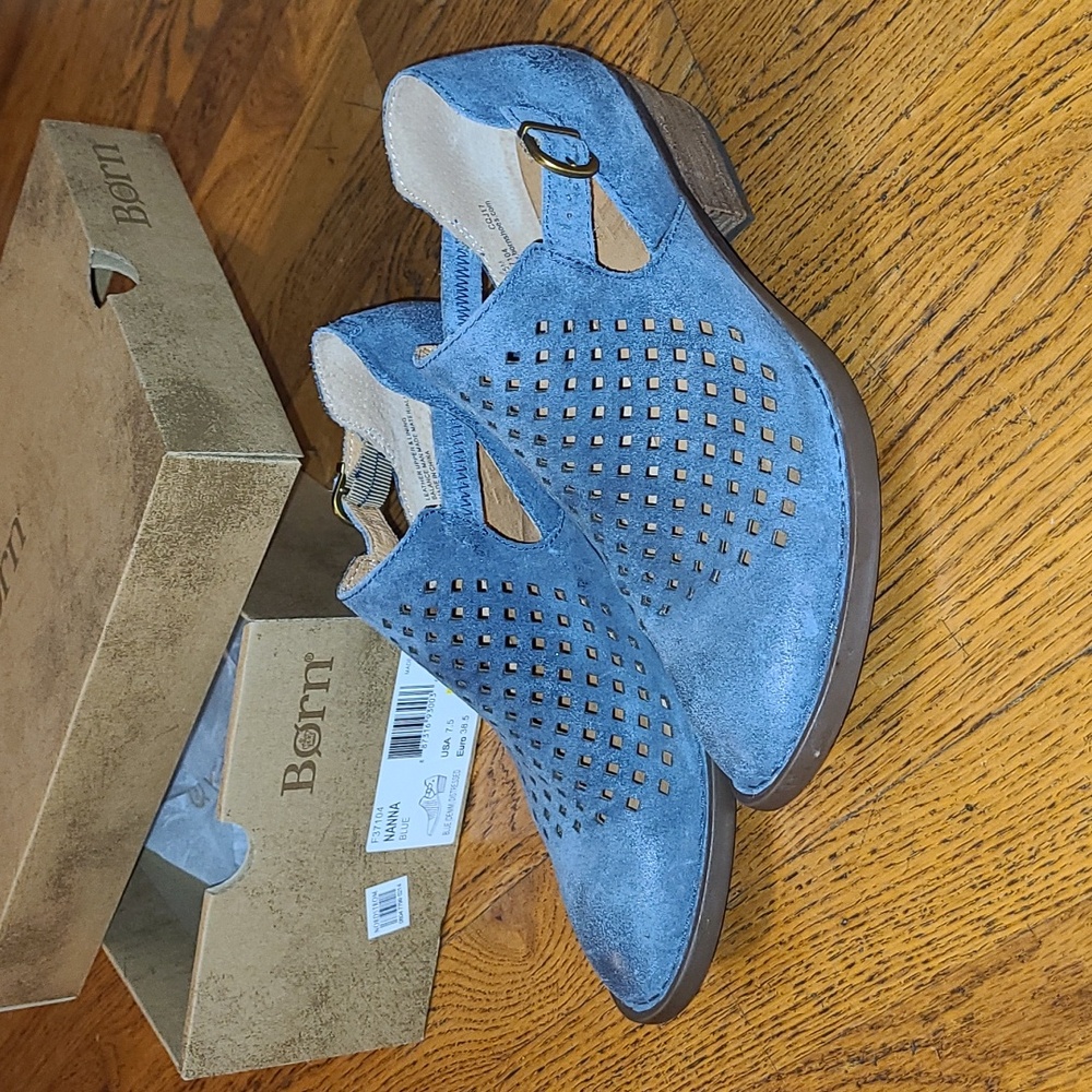 Born NANNA Booties Size 7.5 M Blue